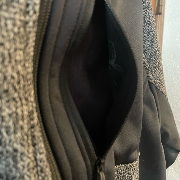 Spyder | Men's 1/4 Zip Sweater | Grey & Black | Size M - Picture 3 of 5